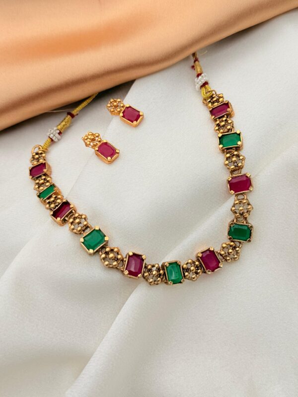 EMERALD RUBY ROYAL NECKLACE SET