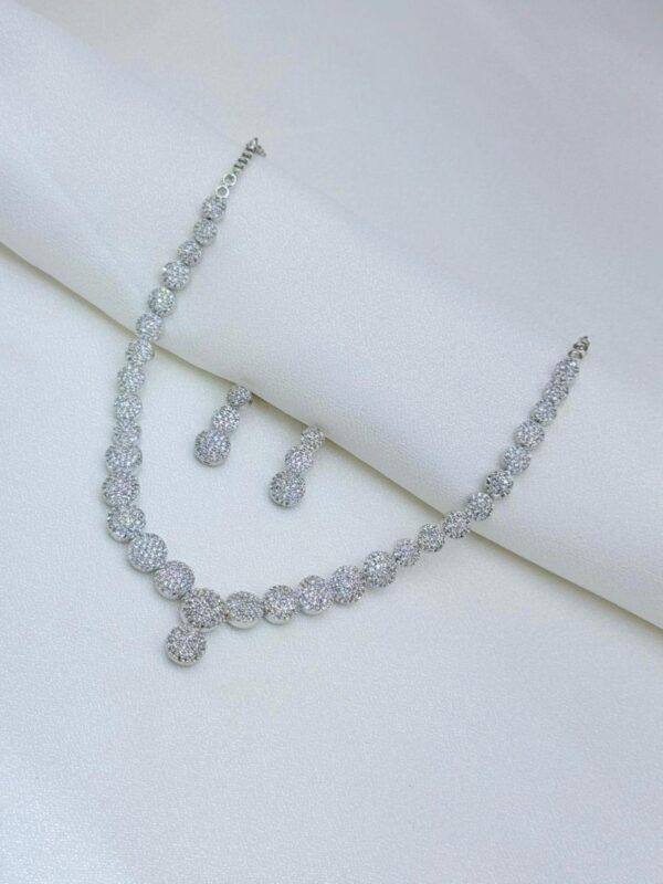 SILVER CRYSTAL PAVE NECKLACE SET N-120