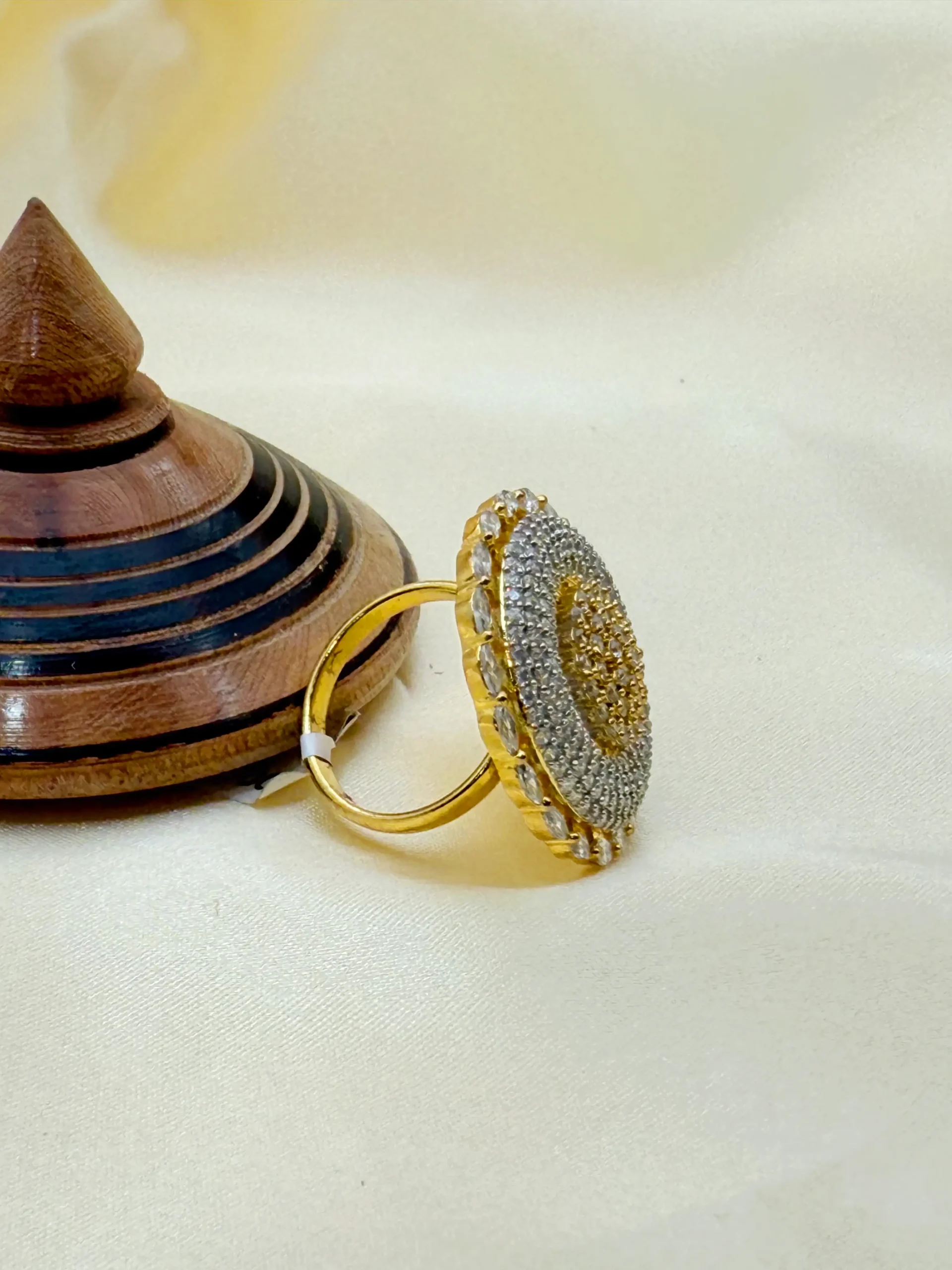 VANDANA PALA 232 (2) VANDANA PALA 232 (2)