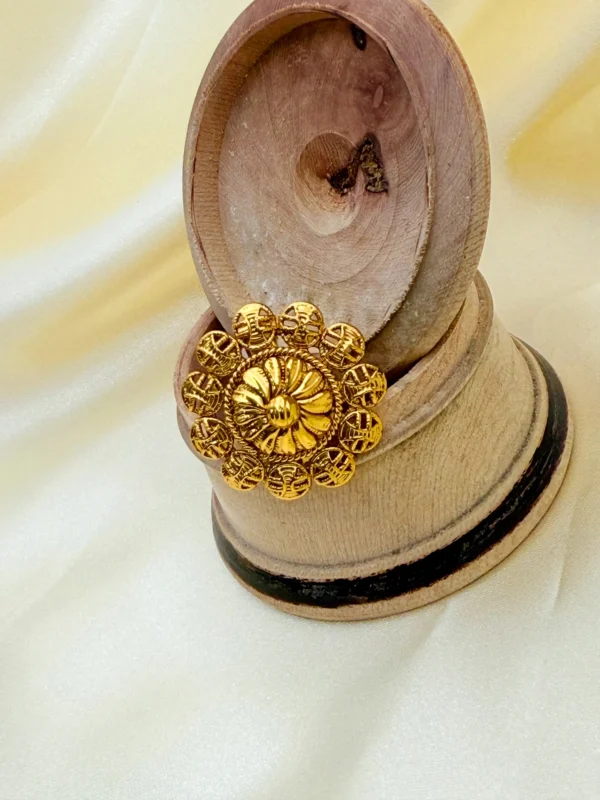 FINGER RING GOLD-TONE FLOWER FR-235