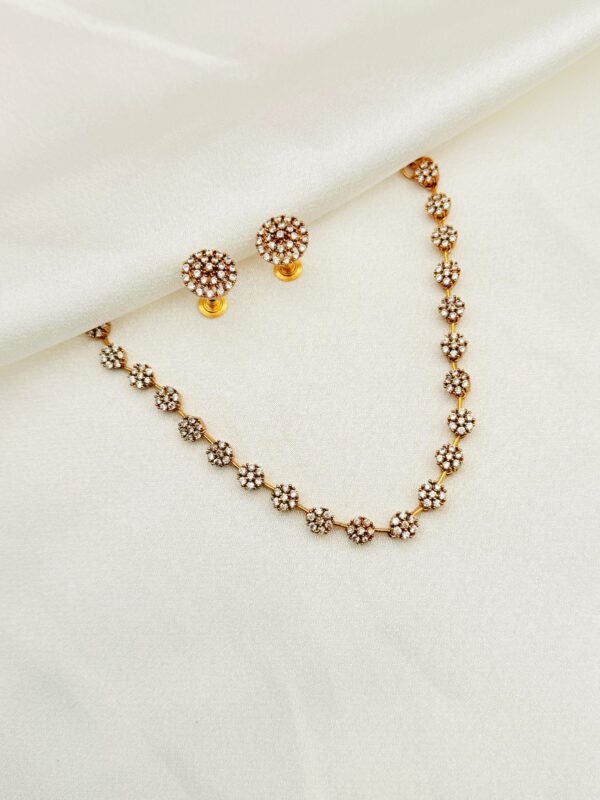 CRYSTAL DEW GOLD-PLATED NECKLACE SET