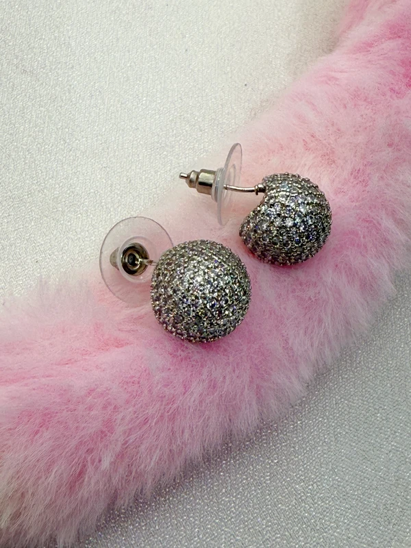 VANDANA PALA 330 (2) VANDANA PALA 330 (2)