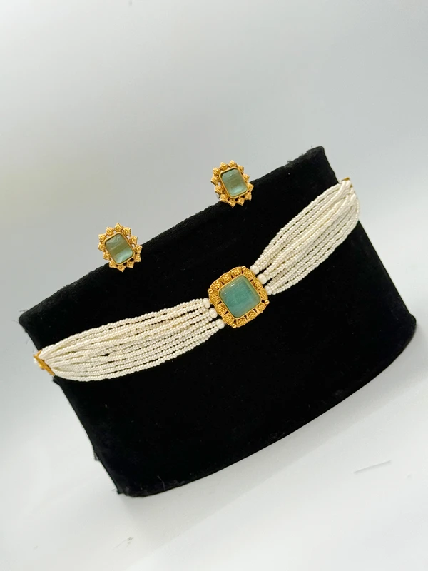 EMERALD PEARL BEAD CHOKER SET CN-353