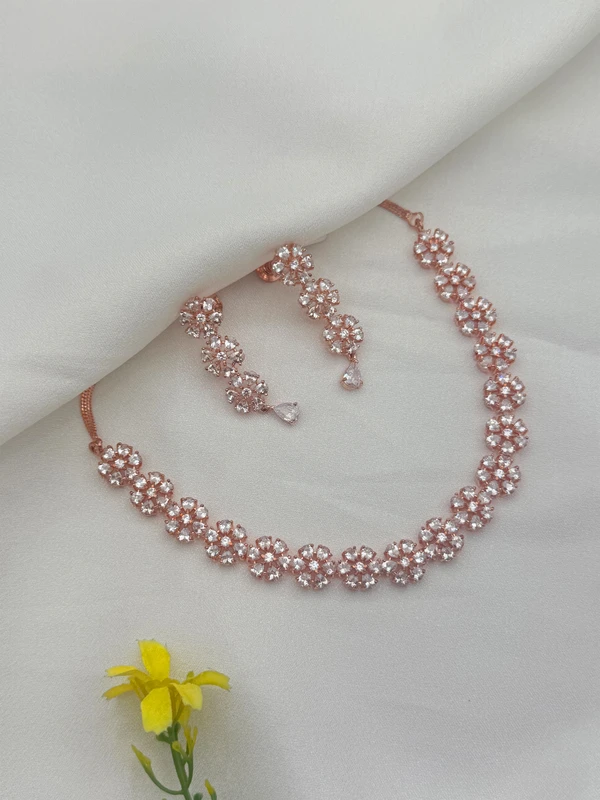 ROSE GOLD FLORAL AD STONE NECKLACE SET N-408