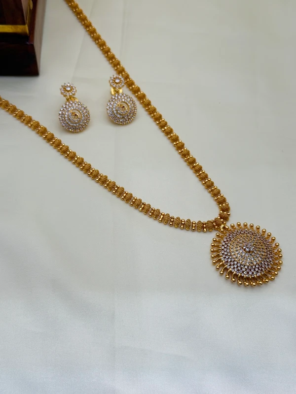 DIAMOND LOOK WHITE AD HARAM H-444