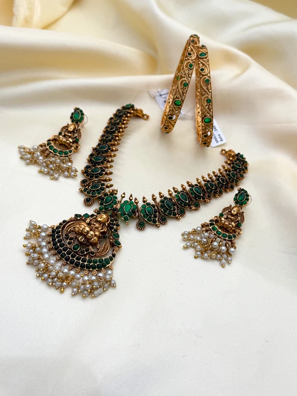 VANDANA PALA 457 (2) VANDANA PALA 457 (2)