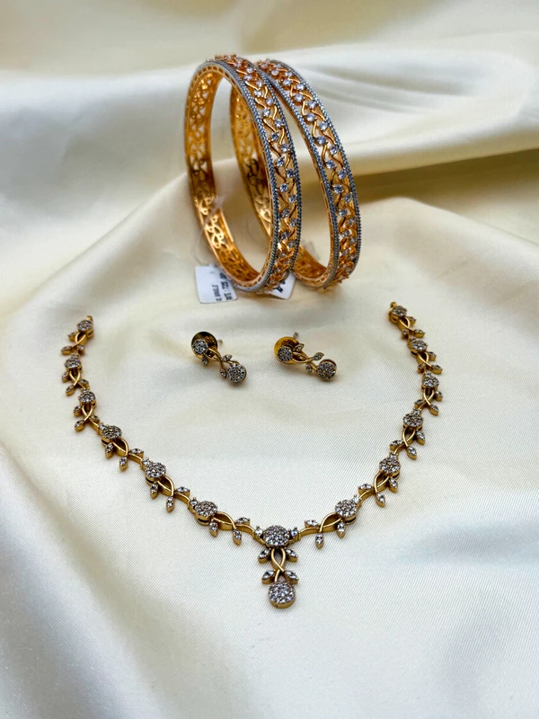 WHITE CZ ROSE NECKLACE COMBO SET BC-460