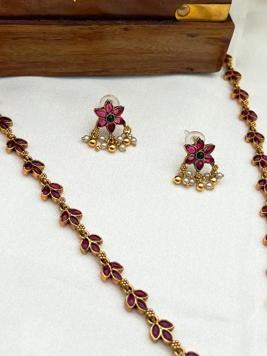 VANDANA PALA 524 (4) VANDANA PALA 524 (4)