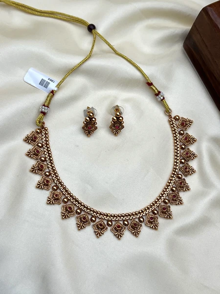 Elegant Magenta Stone Necklace Set ON642